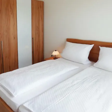 Weisse Dune Ferienwohnung *weisse Dune 2* * Wittdün